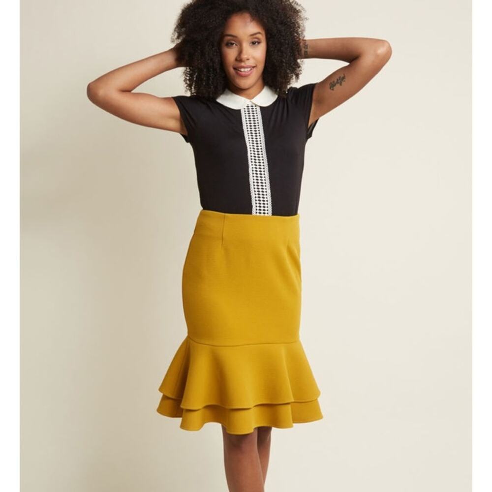 ModCloth tiered ruffle‎ fluted skirt mustard